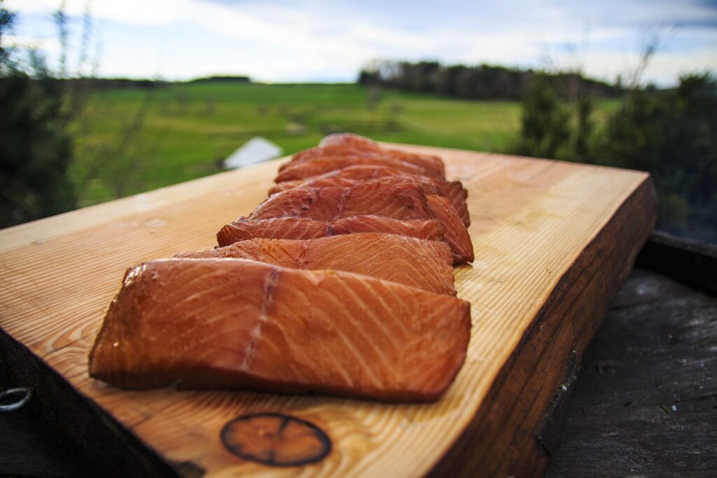 The Ultimate Guide to Finding the Best Smoker for Salmon